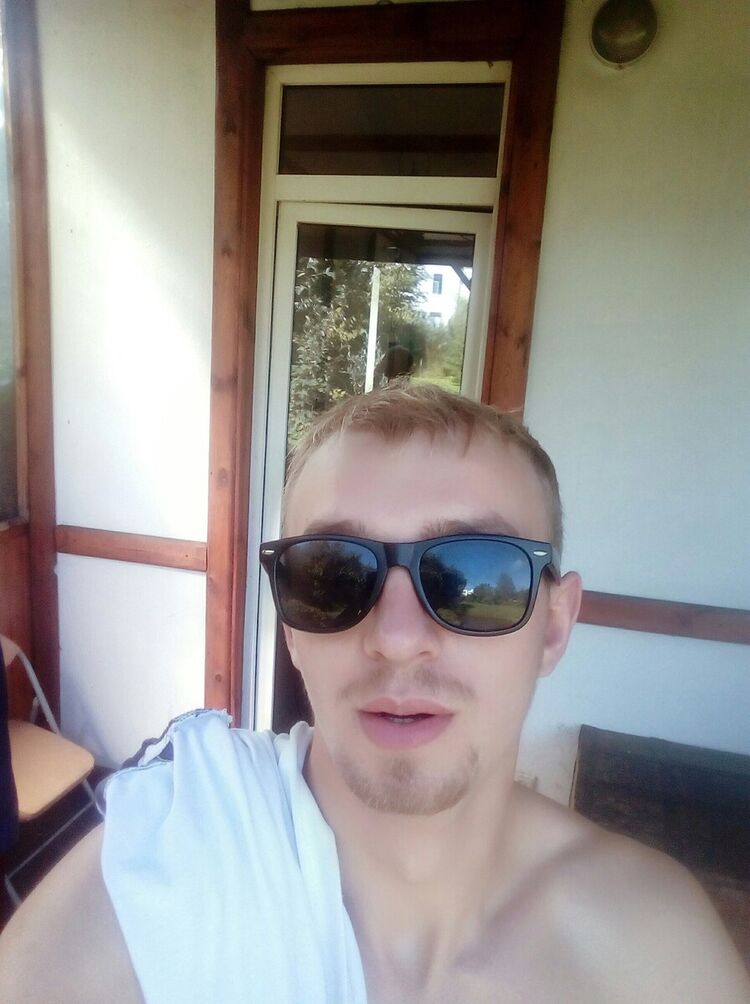  ,   Andrei, 28 ,   ,   , c , 