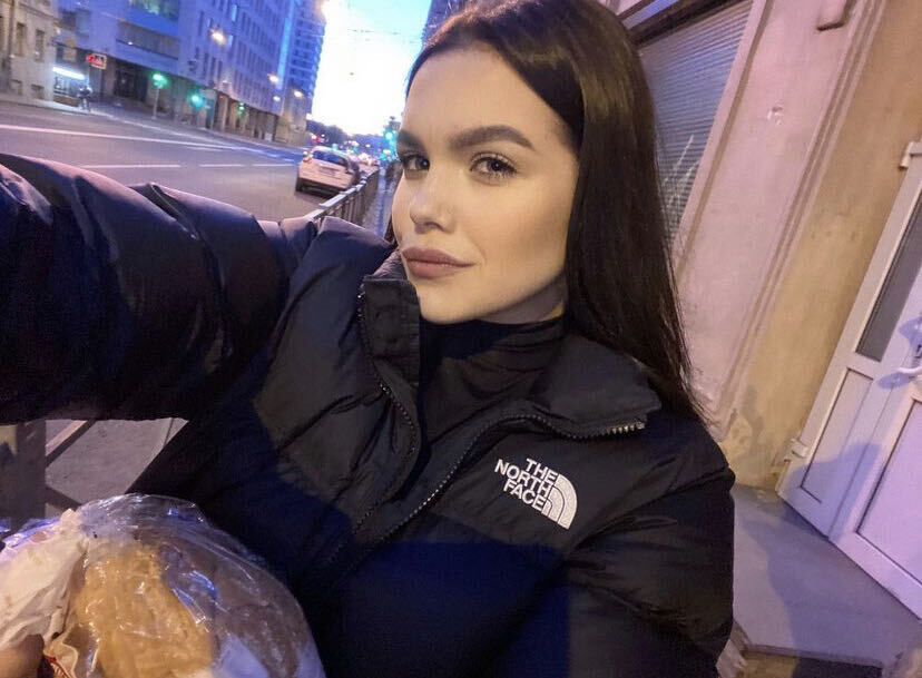  ,   Alina, 26 ,   ,   