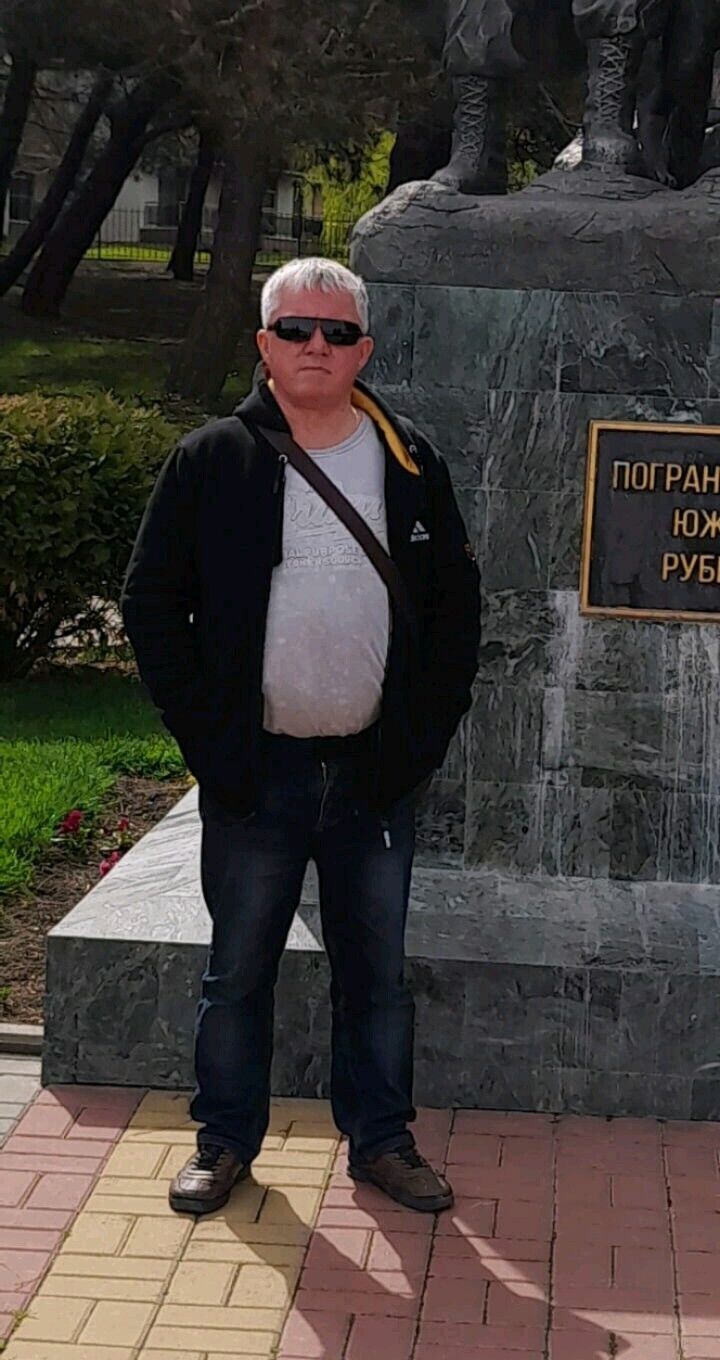  38586008  , 62 ,    