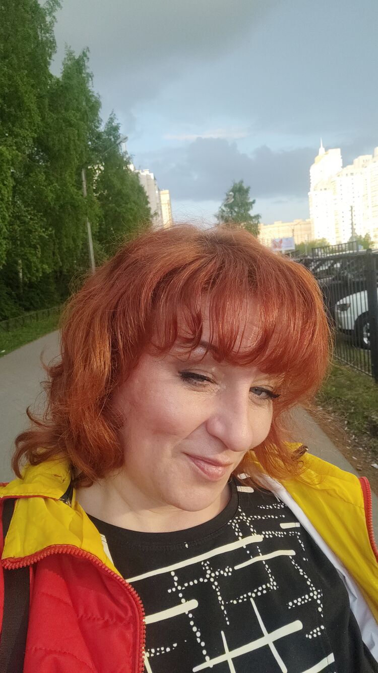  -,   Liliana, 46 ,   ,   