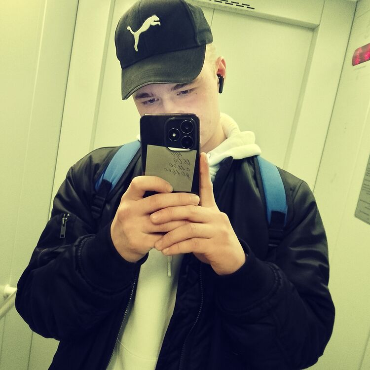  47884478  , 25 ,    