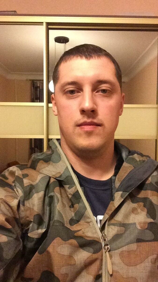  ,   Anton, 35 ,   ,   , c 