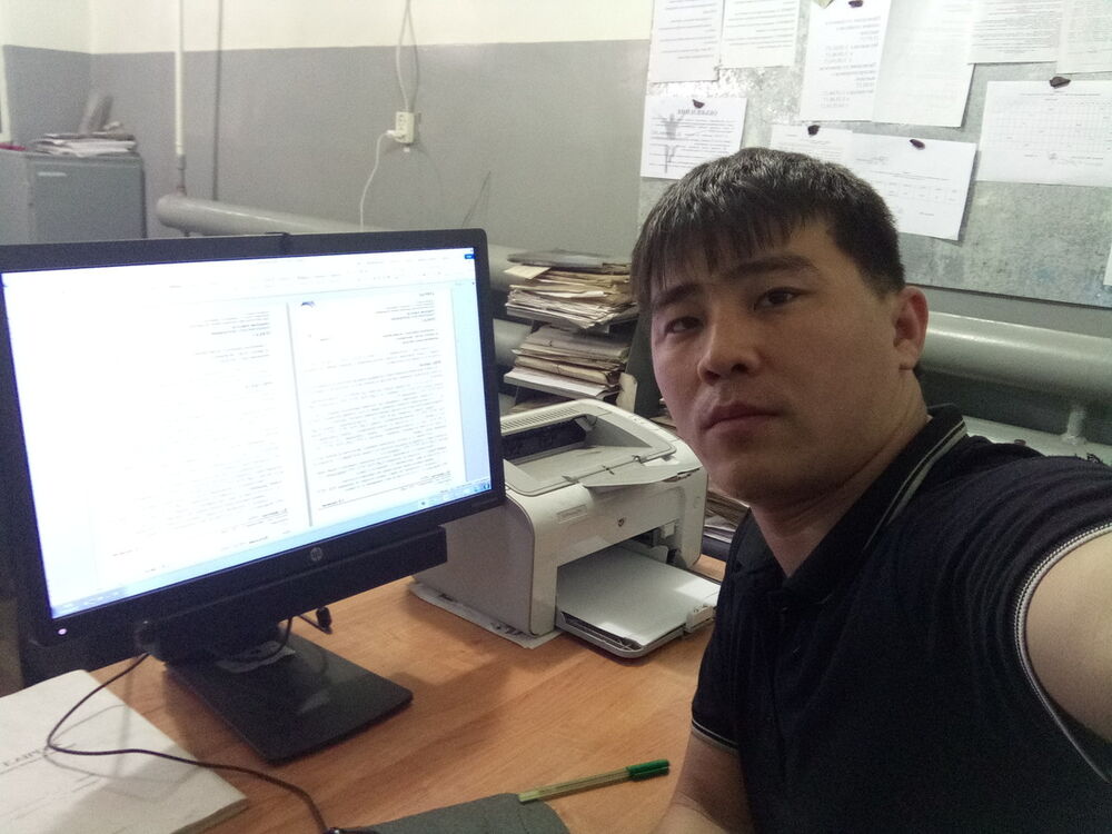  ,   Maks, 35 ,   ,   , c 