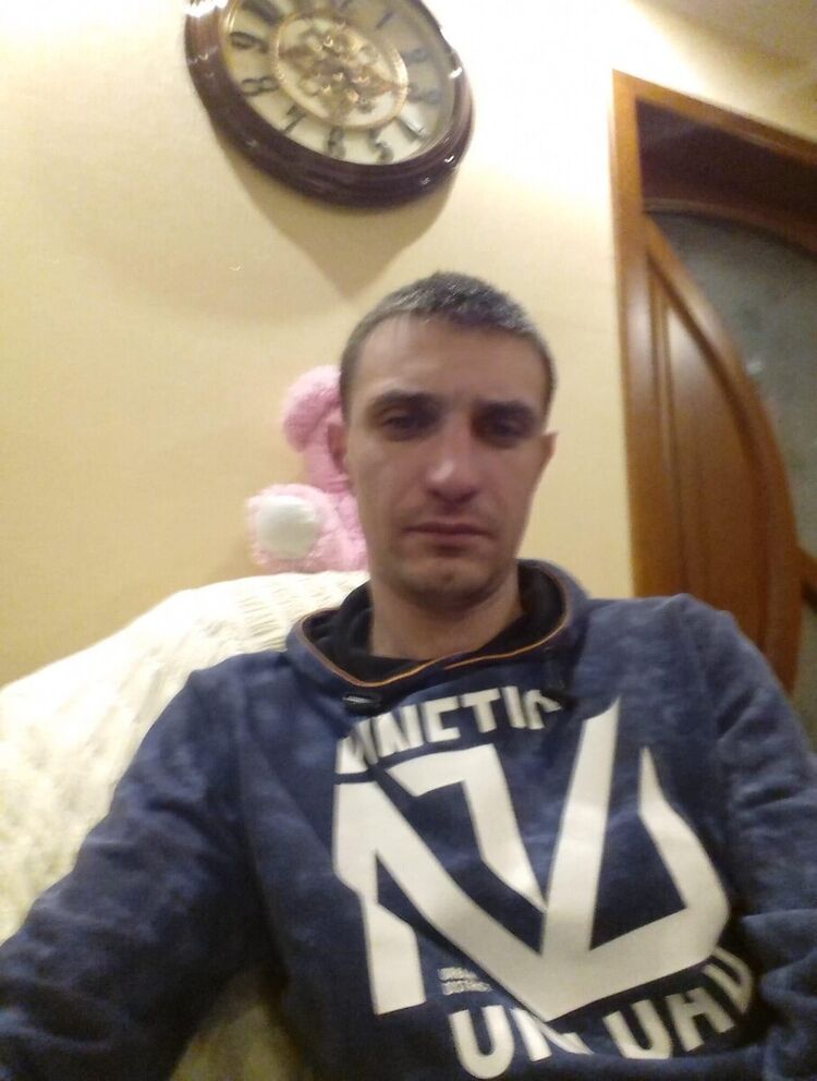  22492878  , 38 ,    