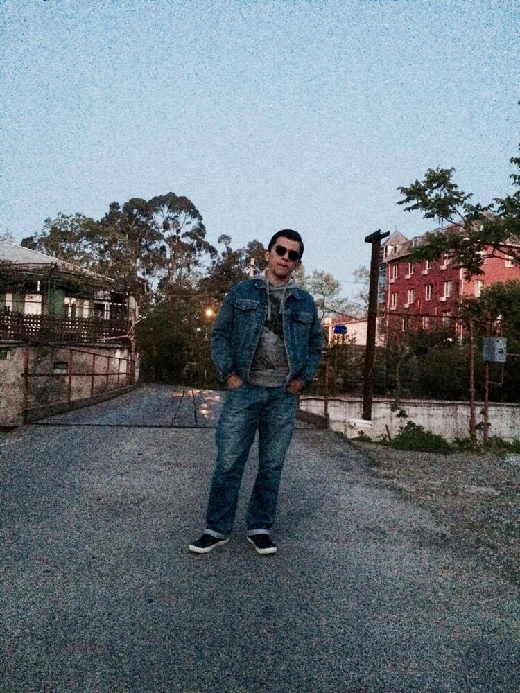  ,   Davit, 26 ,   ,   , c 