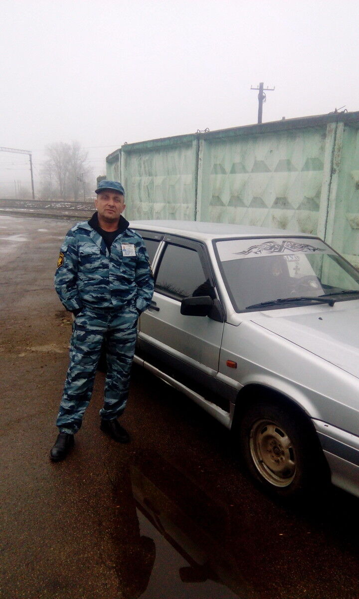  13937598  Leonid, 48 ,    