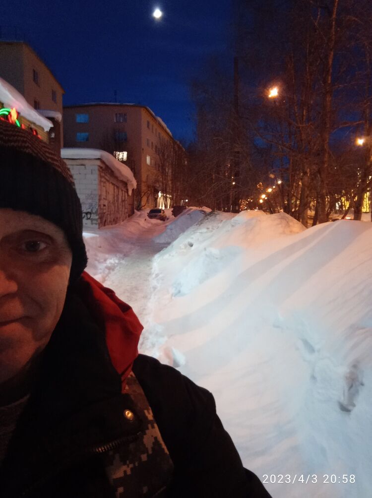  33716918  Andrei, 60 ,    