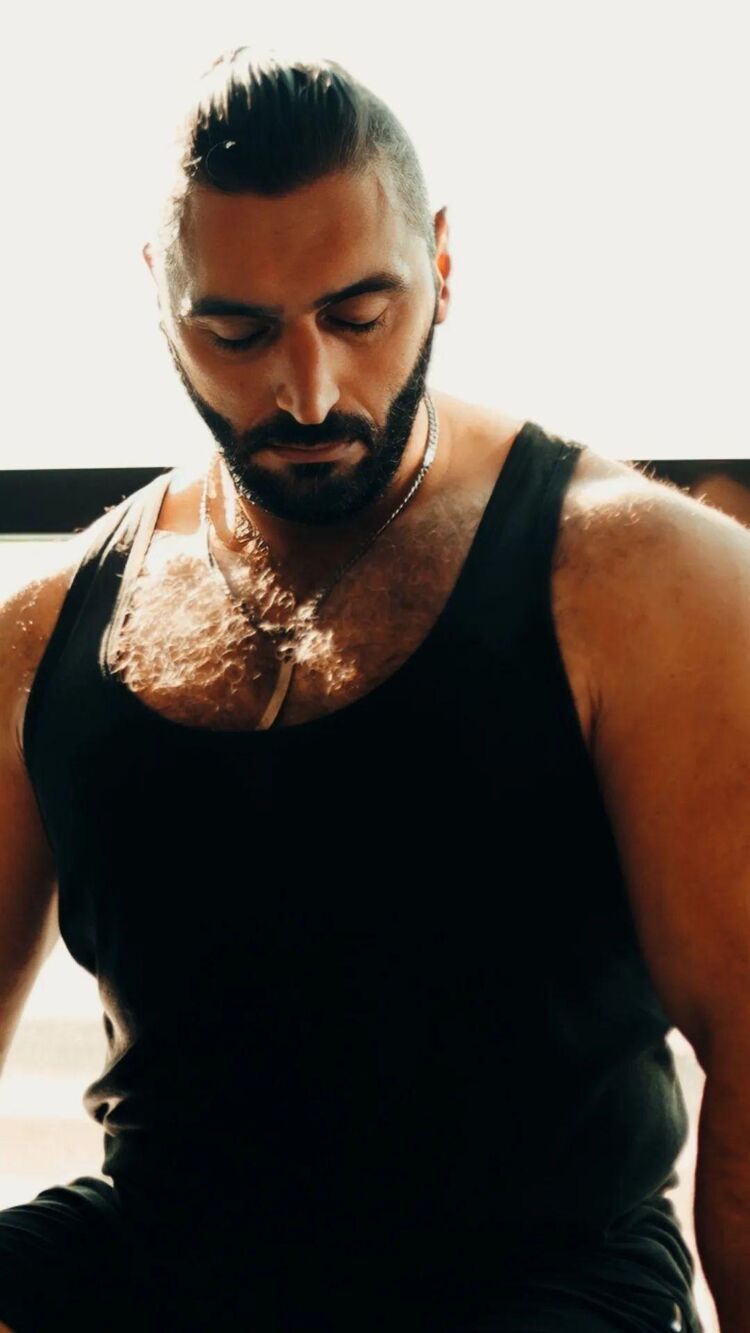  36093268  Zafer, 39 ,    