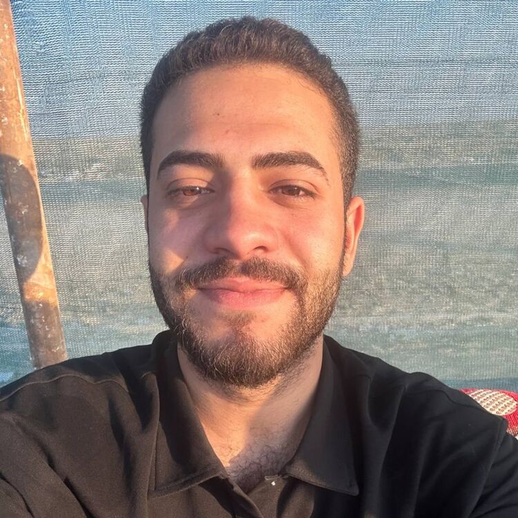  52544138  Yusef Sohaib, 23 ,    