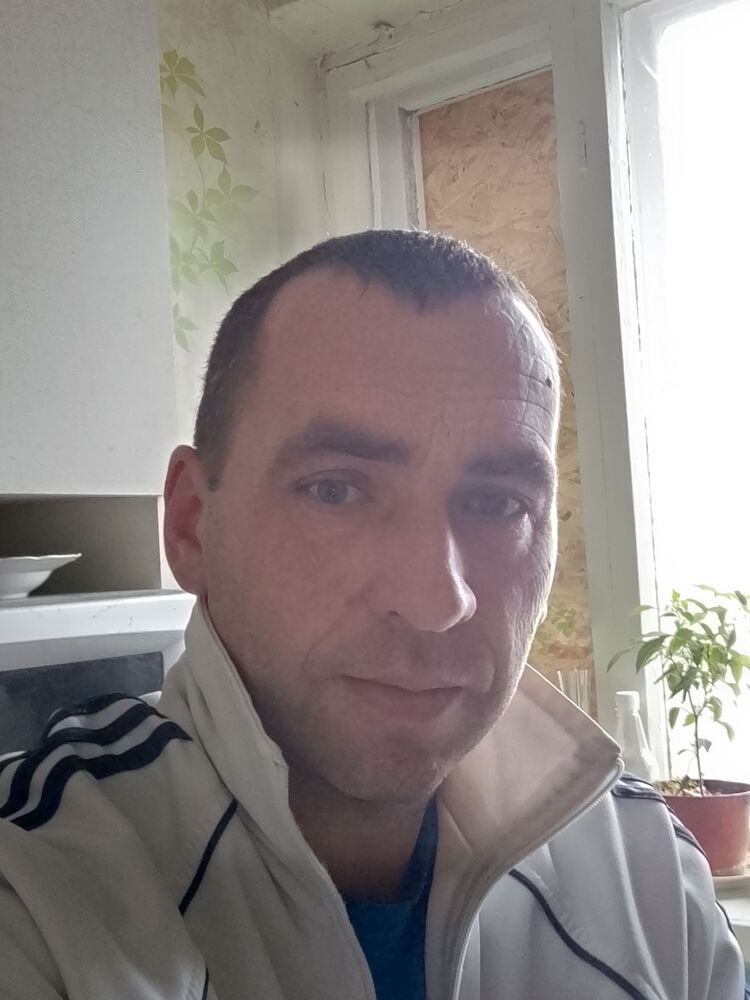  49436258  , 42 ,    