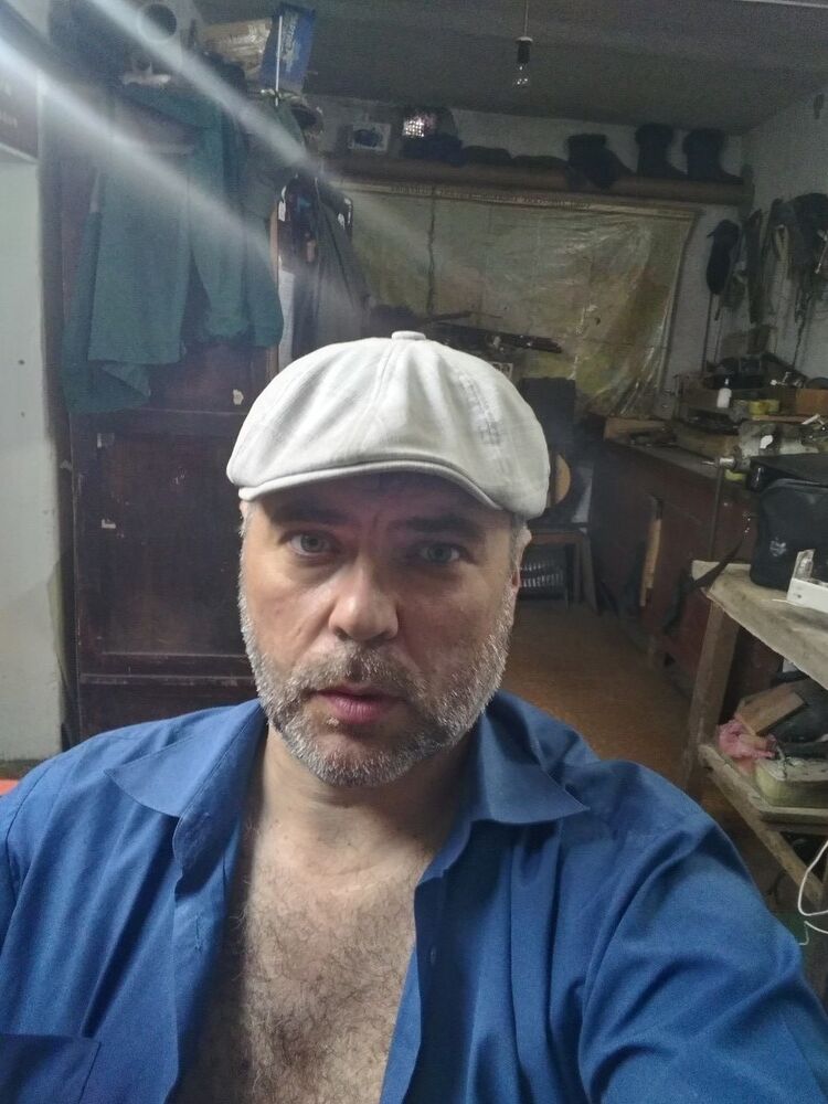  19748748  , 47 ,    