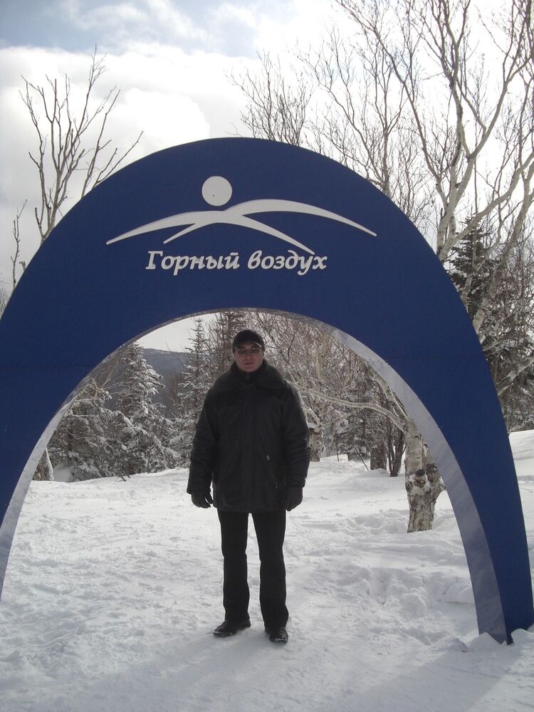  5072938  Vlad, 48 ,    -