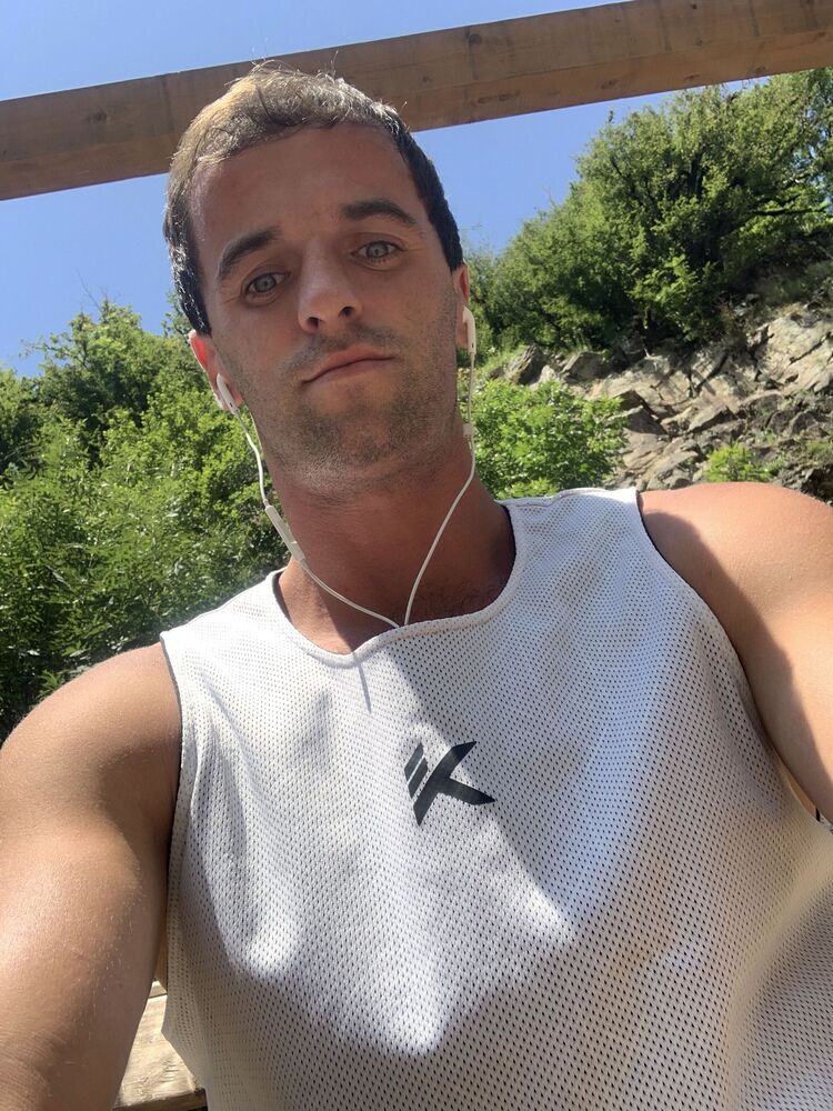 ���� 39833698 ����� Ar, 20 ���, ���� ���������� � ����