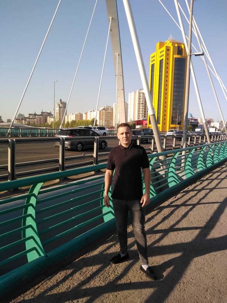 ���� 23958208 ������� Uri, 37 ���, ���� ���������� � ������