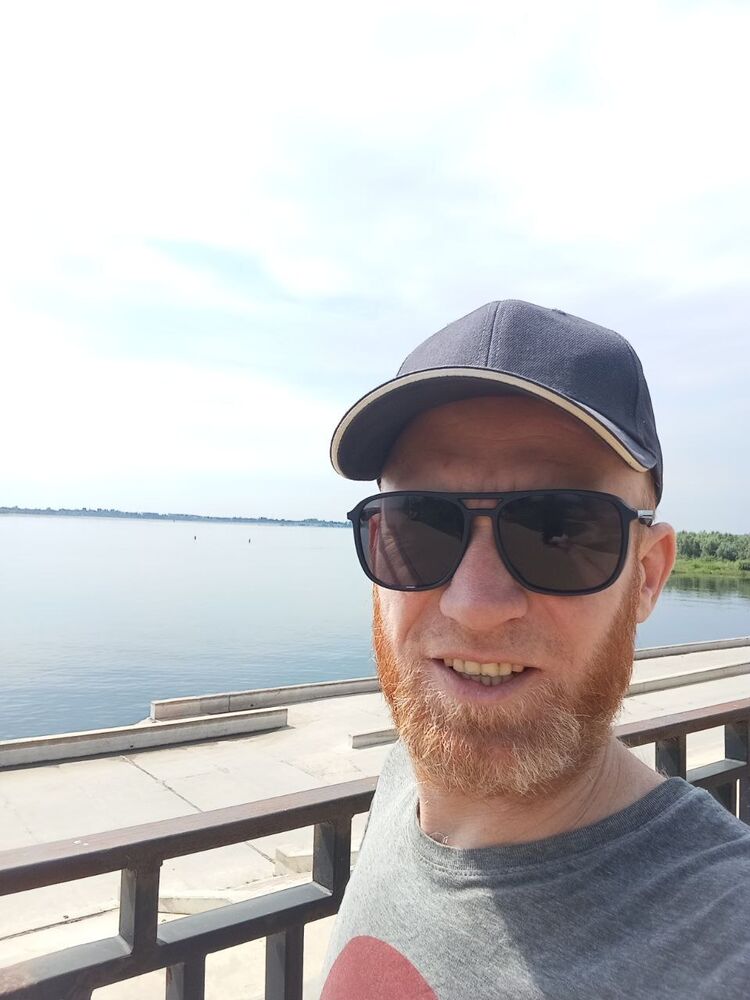  ,   Oleg, 35 ,   ,   