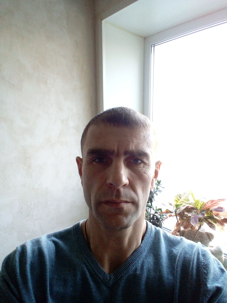 46232978  , 43 ,    