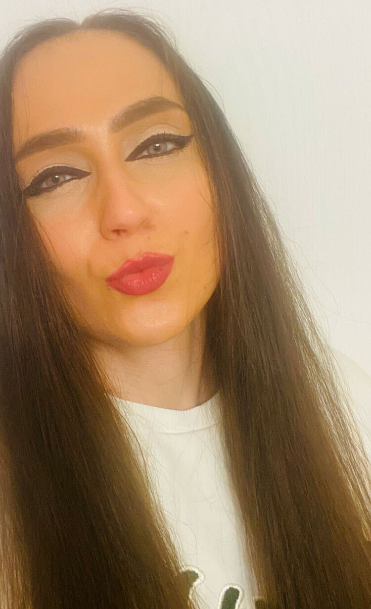  54164948  Kristina, 36 ,    