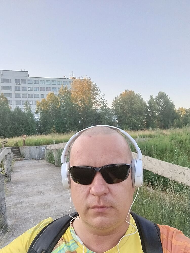  46615588  , 33 ,    