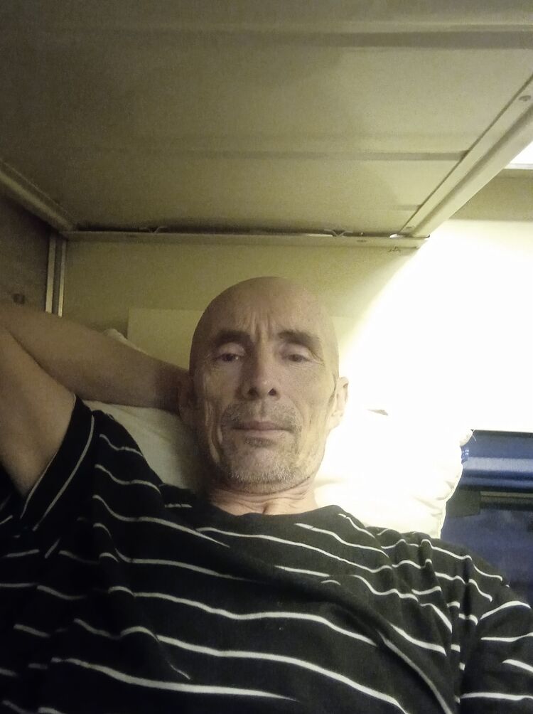  52851648  , 48 ,    