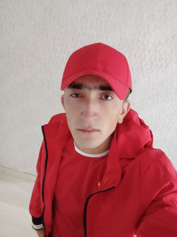  28530178  Azizbek, 25 ,    