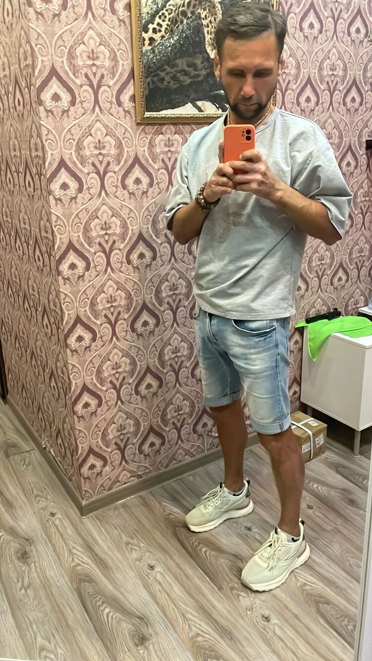  45993938  , 43 ,    