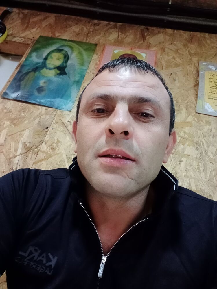  52012888  , 37 ,    