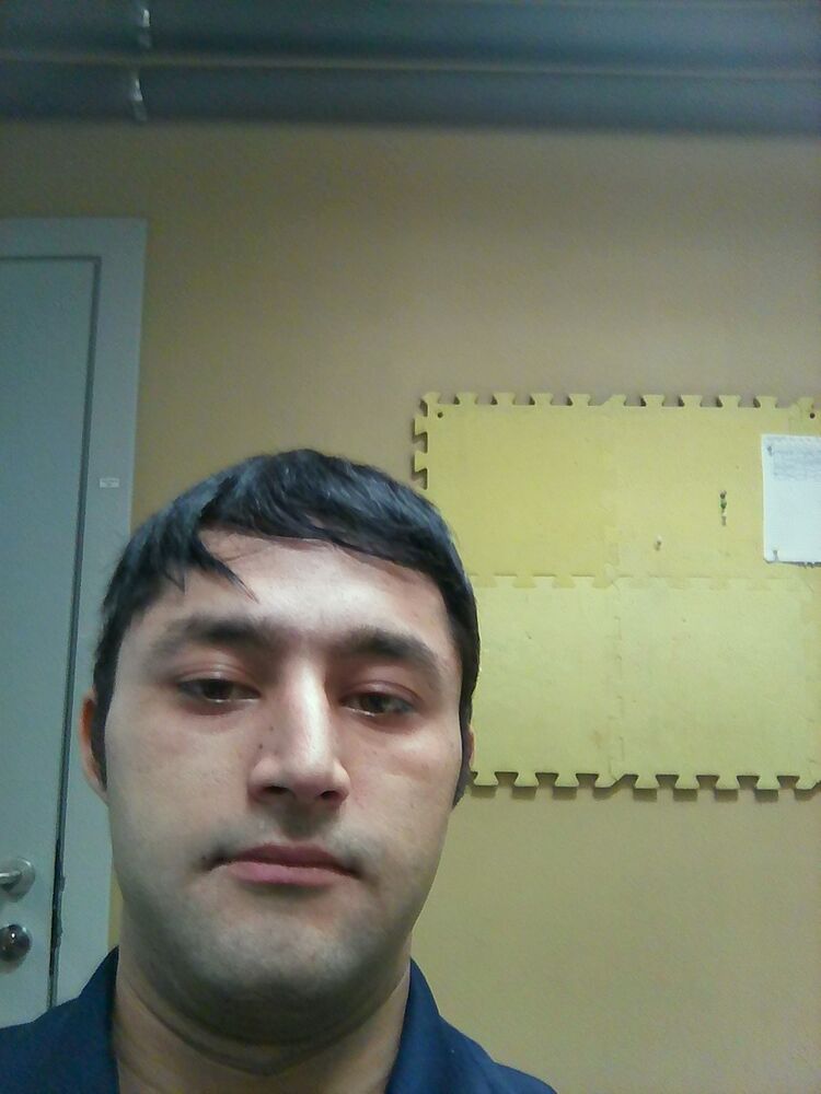  15303968  Maks, 36 ,    
