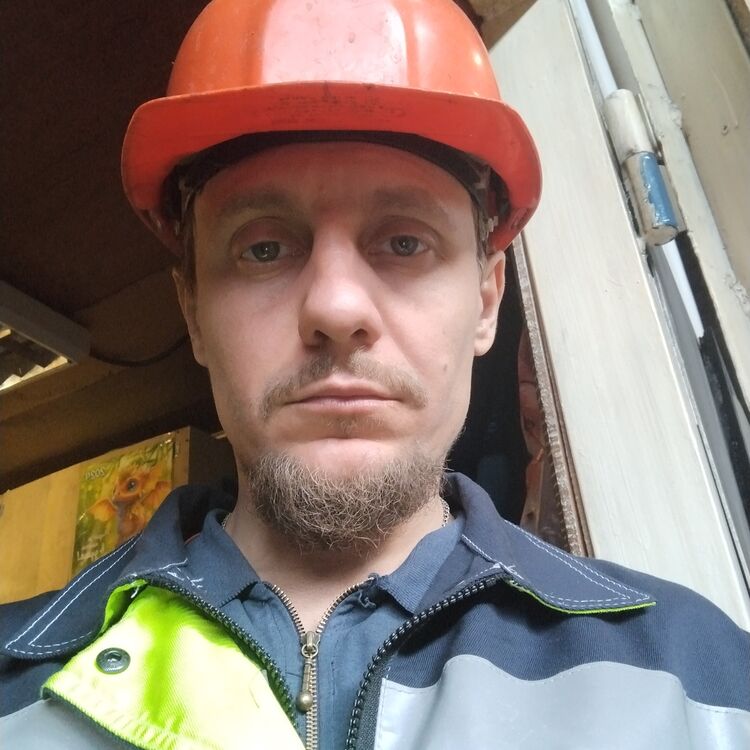  46085108  , 38 ,    