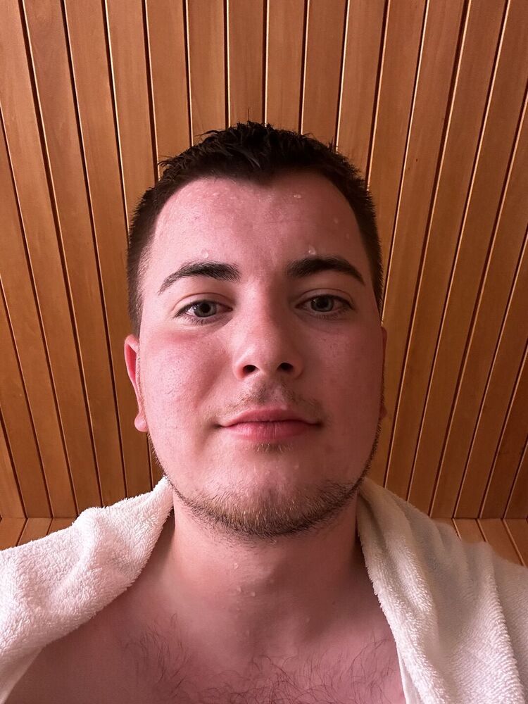  53821648  Daniil, 22 ,    