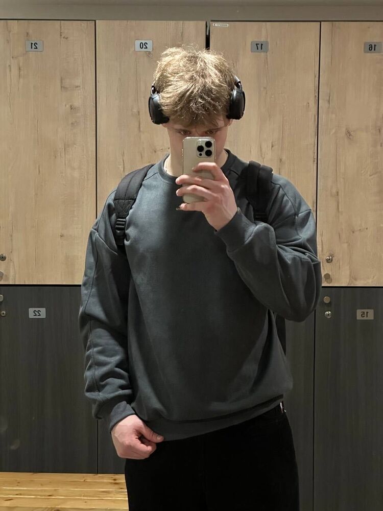  49448708  , 24 ,    