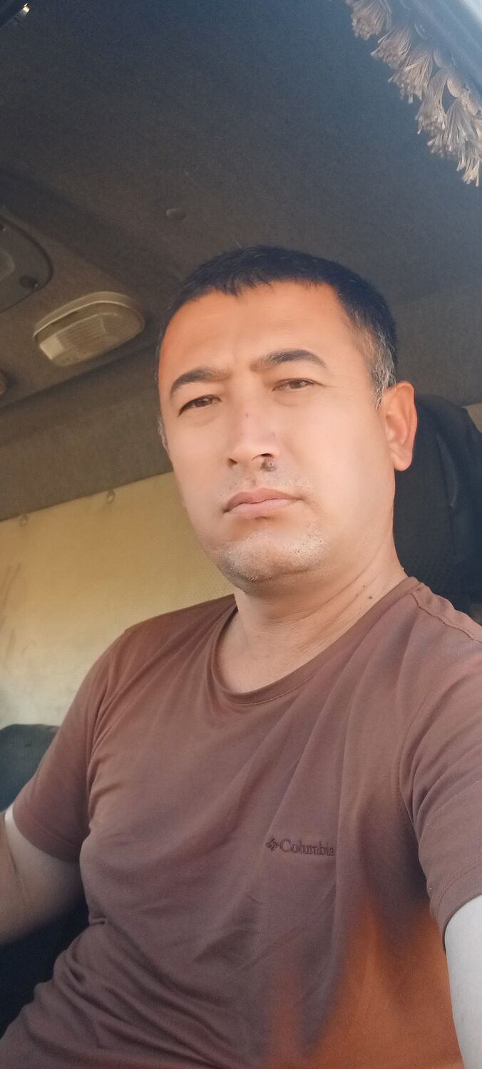  45686188  , 37 ,    