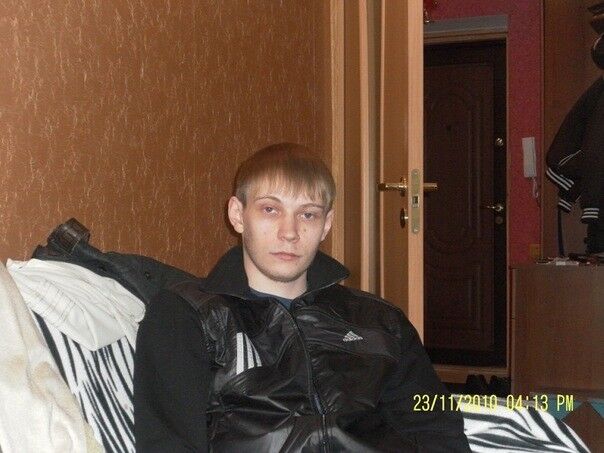  ,   Anton, 37 ,  