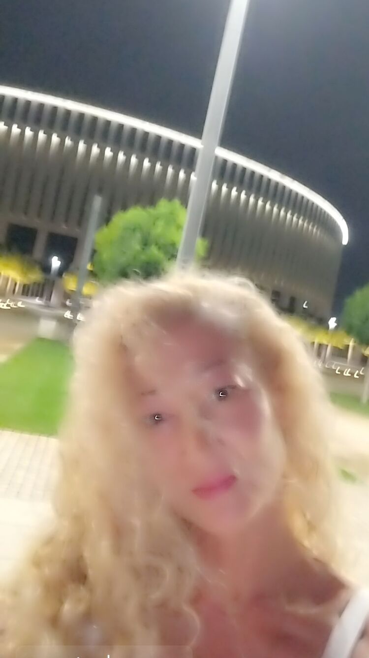  46929778  , 51 ,    