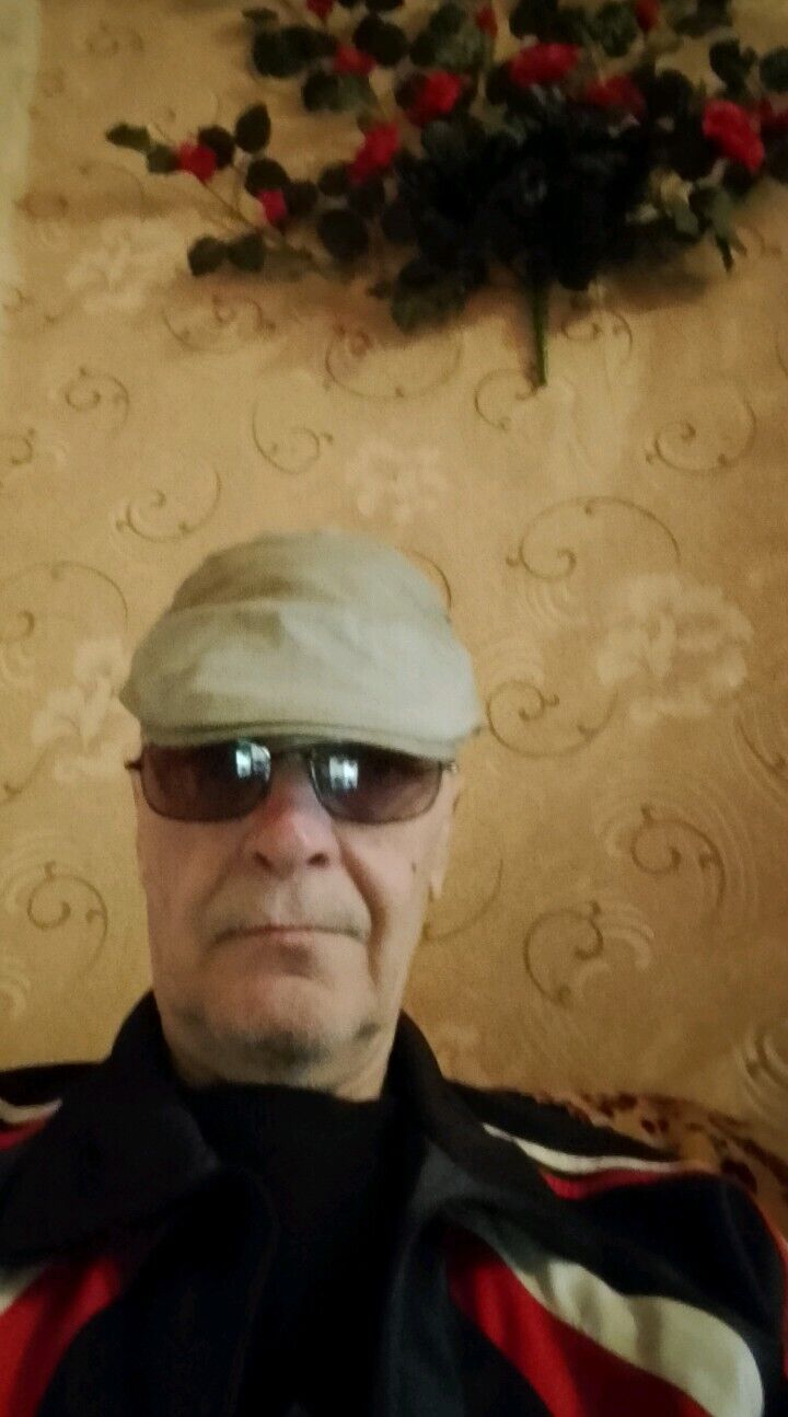  49718638  , 61 ,    