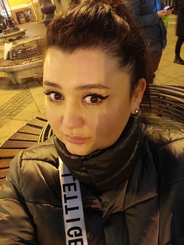 ���������� ���������, ���� ������� Alexa, 35 ���, ������������ ��� ����� � ���������, ���������