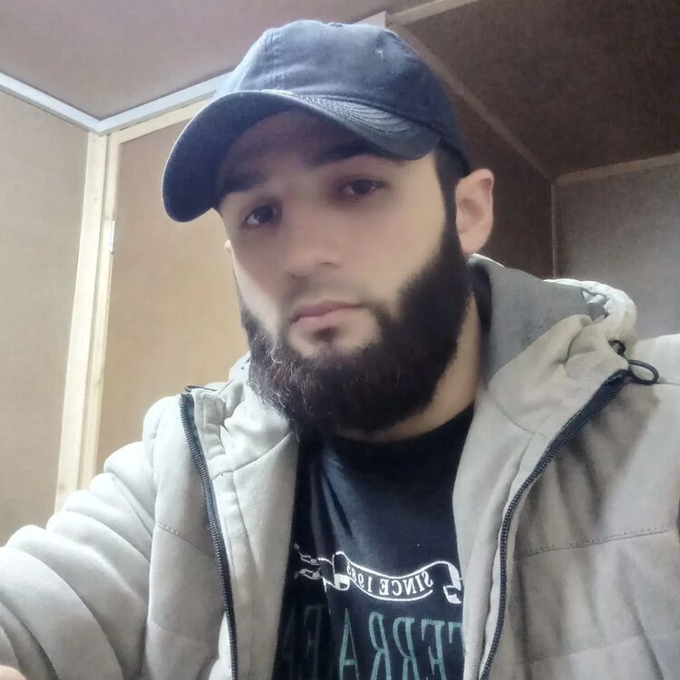  ,   Bobojon, 27 ,   ,   