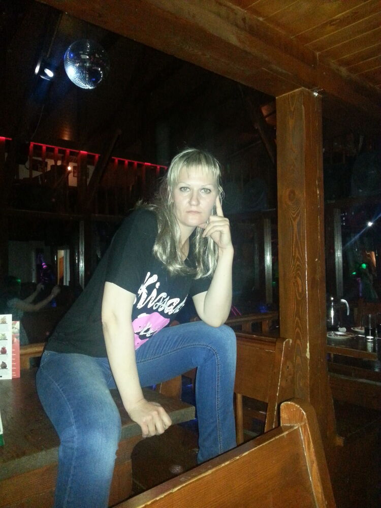  ,   Mari, 44 ,   ,   , c 