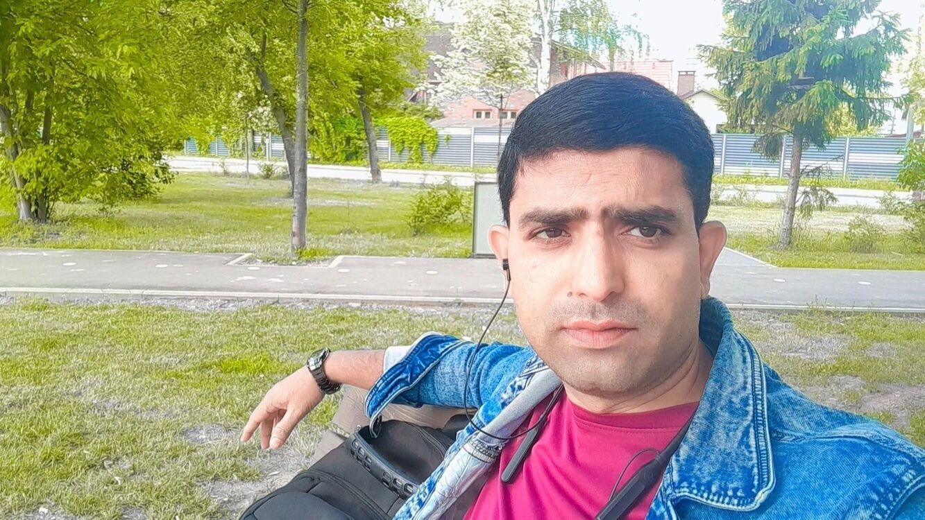  54091338  Sadiq, 35 ,    