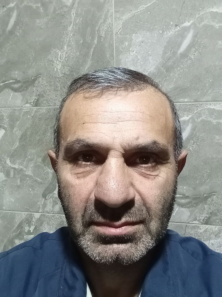  46761898  , 50 ,    