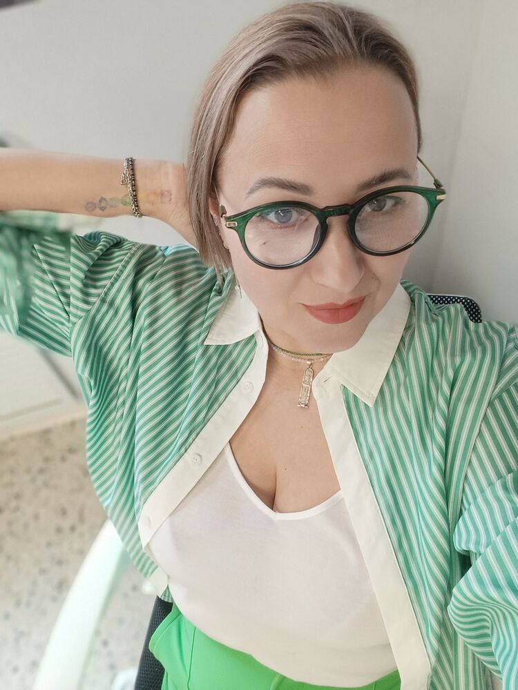  -,   Antonina, 41 ,     , c 