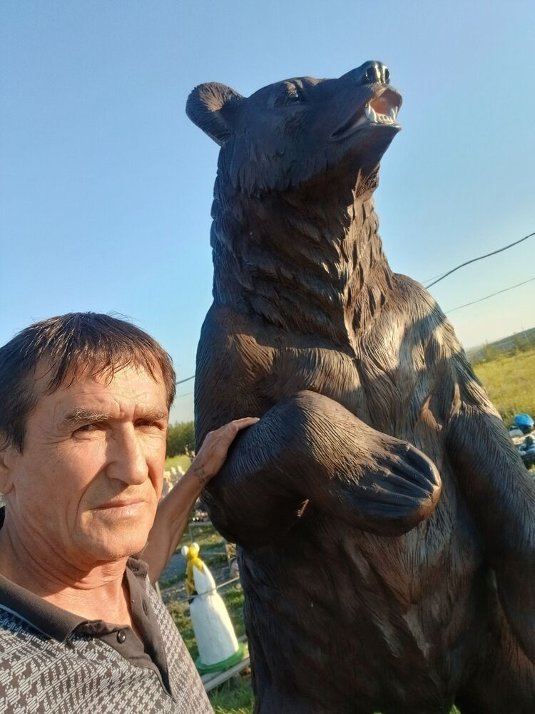  52835688  , 63 ,    