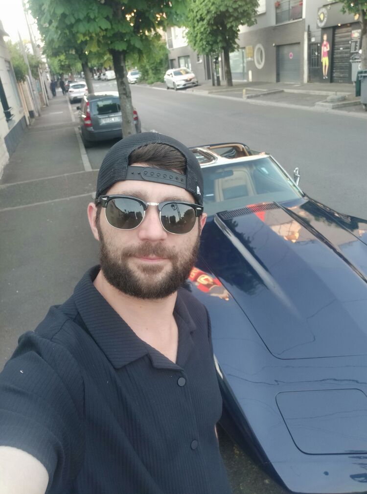 ���� 51183148 ����� ������, 24 ����, ���� ���������� � Aubervilliers