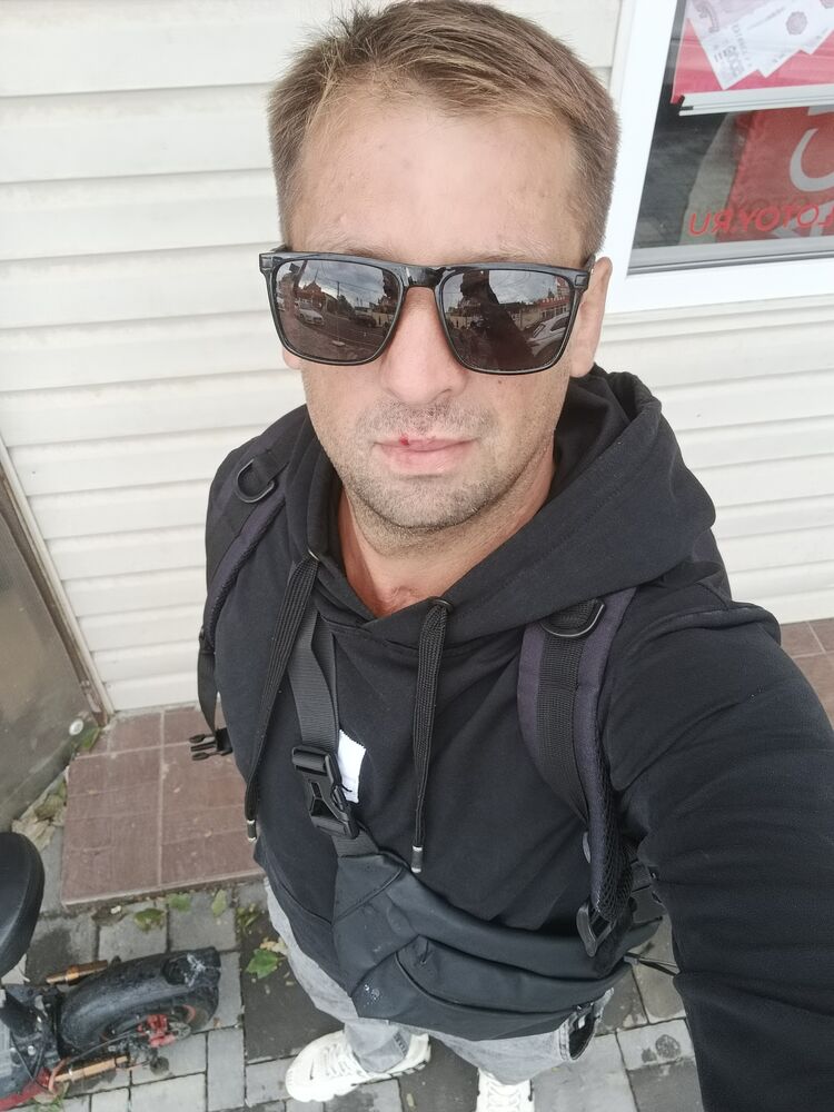  47985828  , 36 ,    