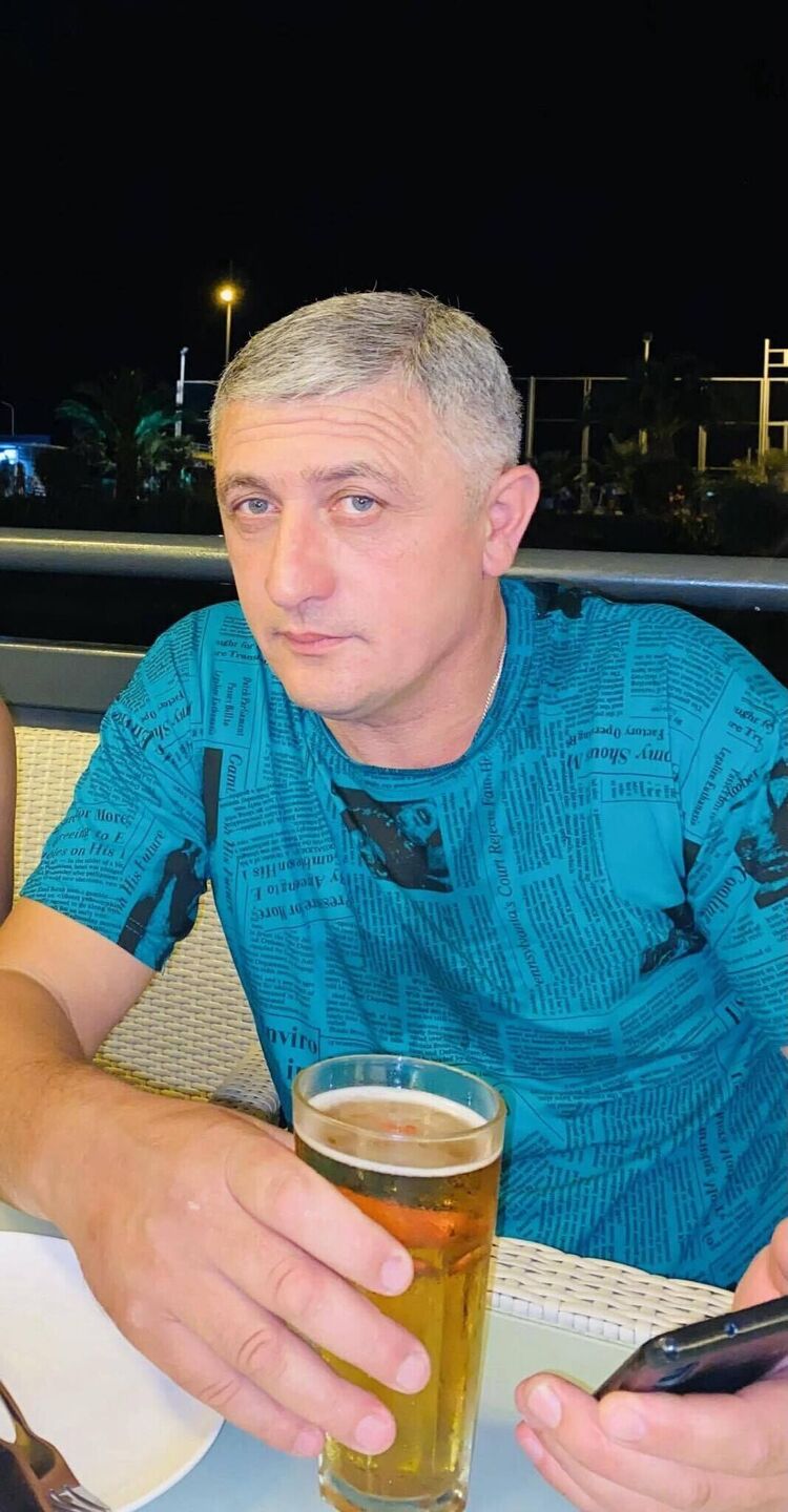  53693138  David, 49 ,    