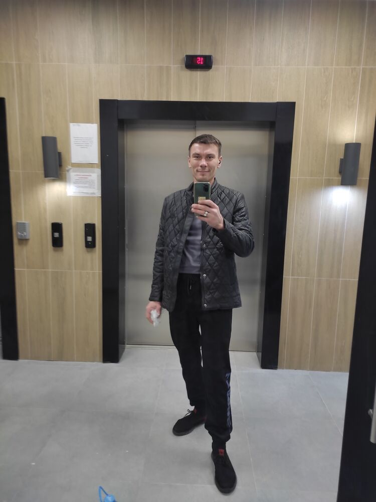  ,   Victor, 35 ,   ,   , 