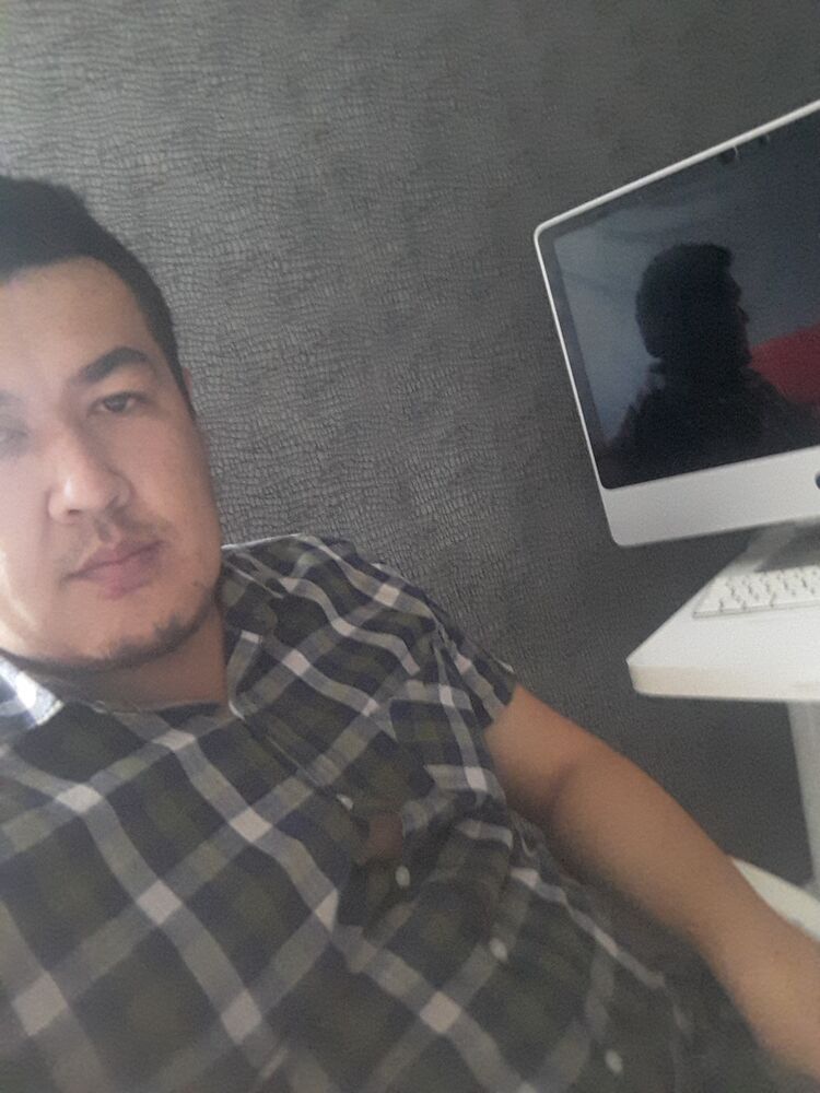  23168658  RamzanUmirov, 34 ,    