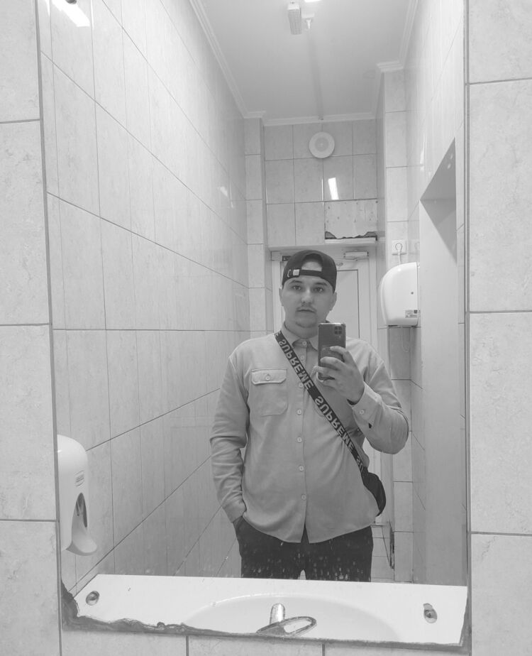  52819198  Ali, 28 ,    