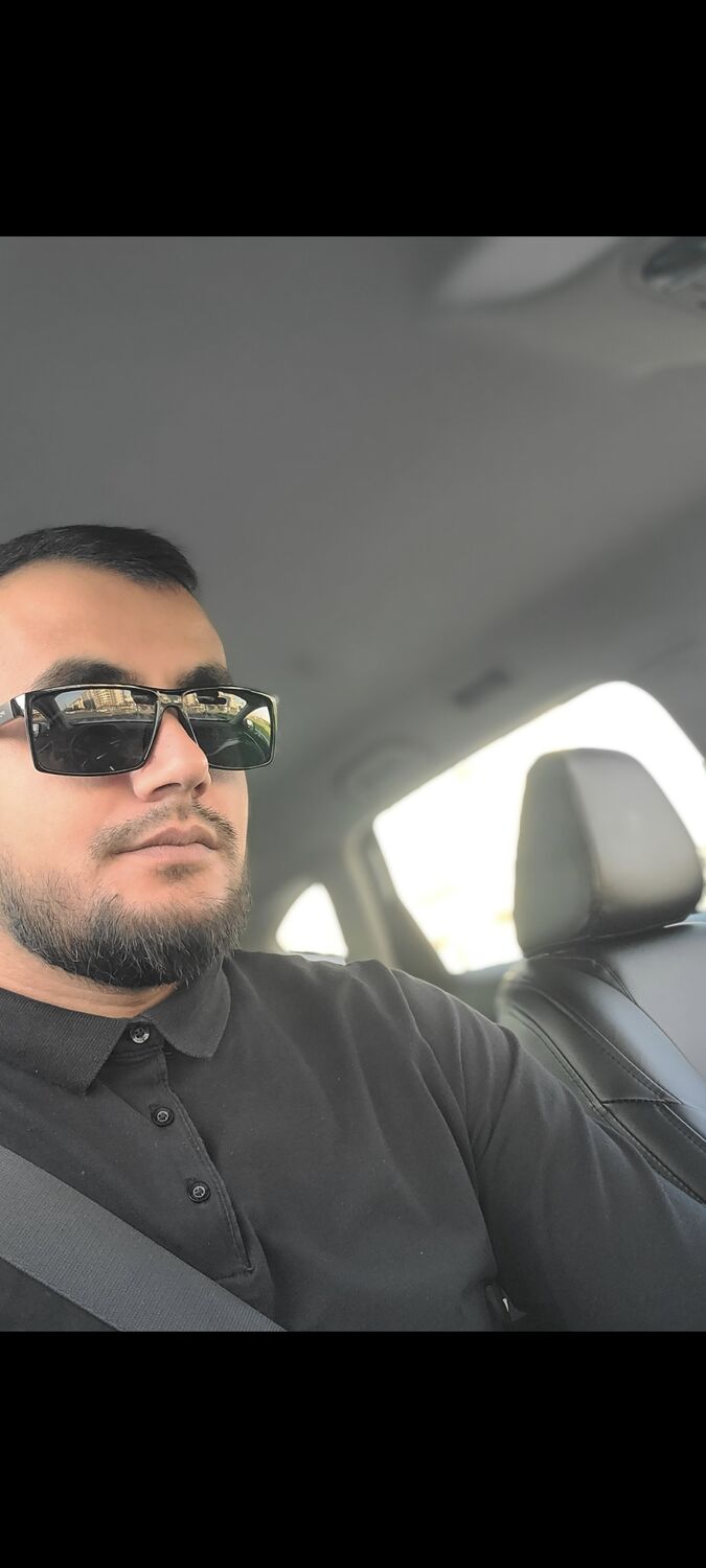  53884118  King, 34 ,    -