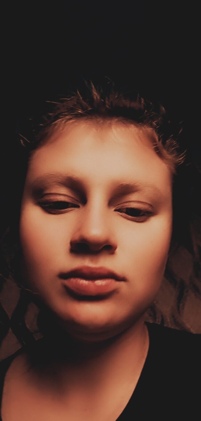  29645418  Vengrina, 21 ,    