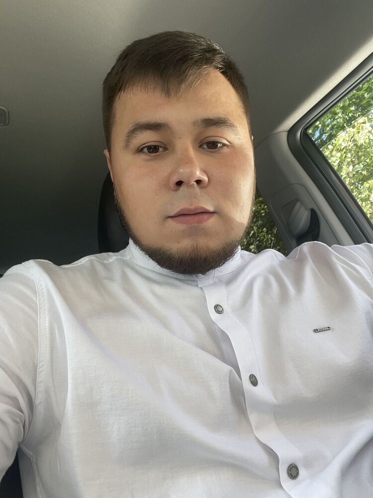  52940048  , 25 ,    